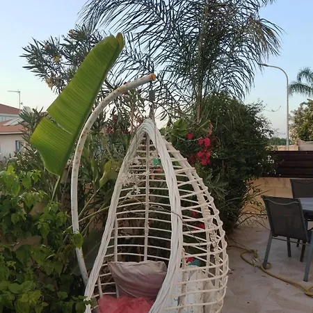 Apartament Garden Art Periwolia