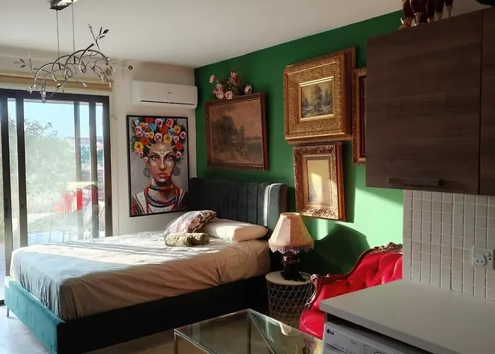 Garden Art * Perivolia